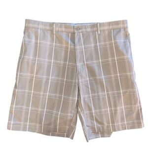 Champions Tour Men Golf Shorts Gripper Waistband Tan Plaid 38 NWOT